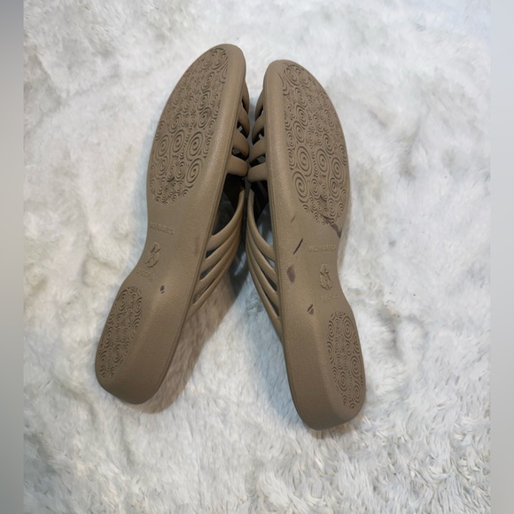 OKABASHI Venice women’s slide sandals size medium in chai (tan) - Picture 4 of 6